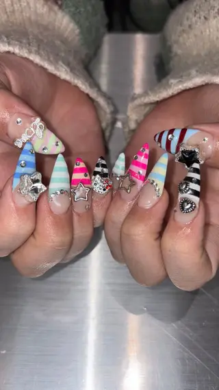 ネイル 👽個性派ネイル🎀 komachiのヘアスタイル