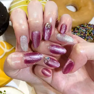 ネイル VOGUE ×SWANのネイルデザイン