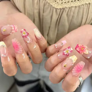 ネイル Basic町田本店 Suzunaのネイルデザイン