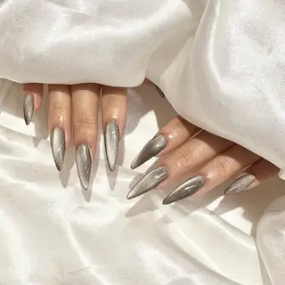 ネイル WISTERIA sahoのネイルデザイン