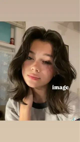 ミディアム nit  by ahnkism所属・カットモデル 盛れるヘア♡MANAのヘアスタイル