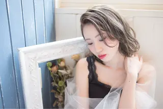 ミディアム RIZE HAIR SUNNY 竹ノ塚店のヘアスタイル