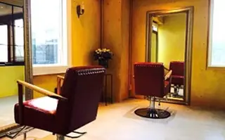 ショート ミディアム セミロング ロング カラー パーマ ヘアアレンジ メンズ キッズ ネイル まつエク ひがし　まさし JYUNESU副代表のヘアスタイル