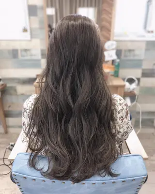 ロング カラー ヘアアレンジ 外国人風ヘア 🍔Mamiのヘアスタイル