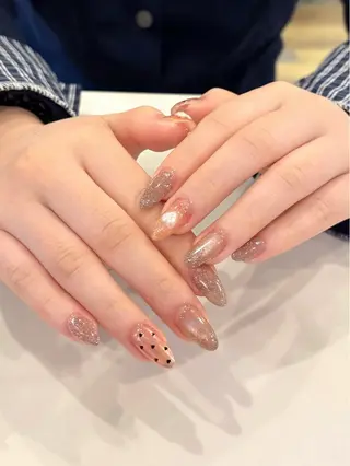 ネイル 岡崎 佑香のネイルデザイン