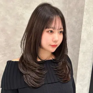 ロング カラー 🥇KEN /レイヤー/艶カラーのヘアスタイル