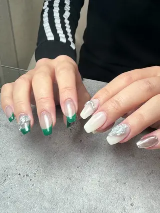 ネイル Nobody_ Karenのネイルデザイン