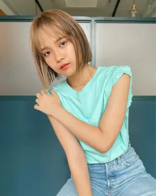 ショート カラー ヘアアレンジ マツエク・マツパ Miku /ブリーチ/ボブのヘアスタイル