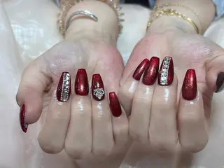 ネイル VIVIAN リサのネイルデザイン