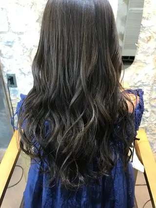 ロング カラー AUBE hair ales福岡平尾店所属・塚本 昂のヘアスタイル