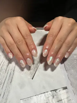 ネイル e.nail所属・🍎吉田 恵里🍎のネイルデザイン