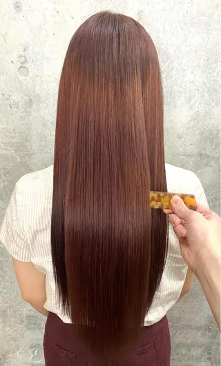 ロング ❣️髪質改善特化❣️ カモアオイのヘアスタイル