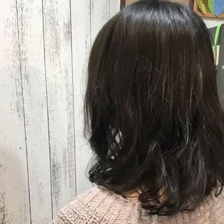 ミディアム カラー パーマ embrace エンブレイスのヘアスタイル