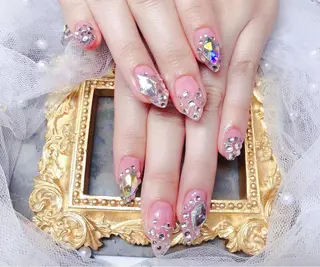 ネイル マジックミラー所属・マジック ミラーのネイルデザイン