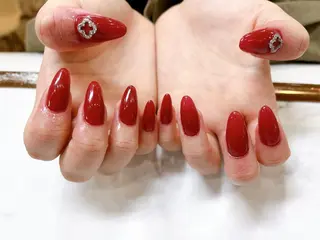 ネイル SOARE🤍 🤍のネイルデザイン