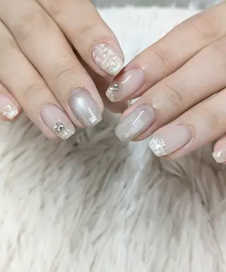 ネイル 會田 瑠衣のネイルデザイン