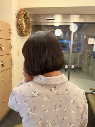 ミディアム 久永 菫のヘアスタイル