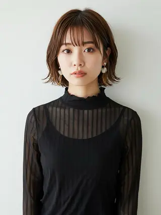 ショート カラー 藤本 早耶のヘアスタイル