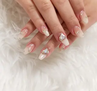 ネイル ESPOIR Ｎのネイルデザイン