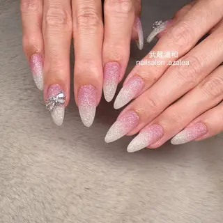 ネイル R inのネイルデザイン