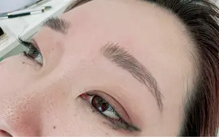 アイブロウ エクシアホワイト高崎 小林のマツエク・マツパデザイン