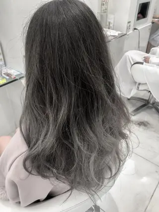 カラー MERu所属・MERu/高橋裕之 /レイヤー/艶カラーのヘアスタイル