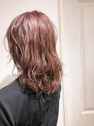 ミディアム カラー レイヤー×髪質改善 マネージャー安藤光司のヘアスタイル