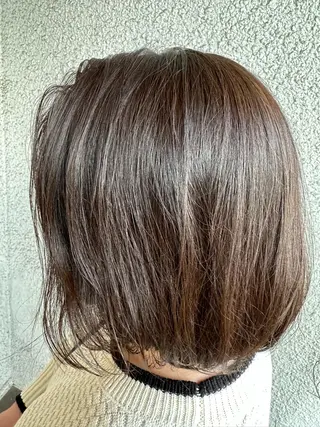 ミディアム 式部 由美子のヘアスタイル