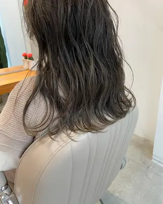 ロング カラー HaKU 藤本かすみのヘアスタイル