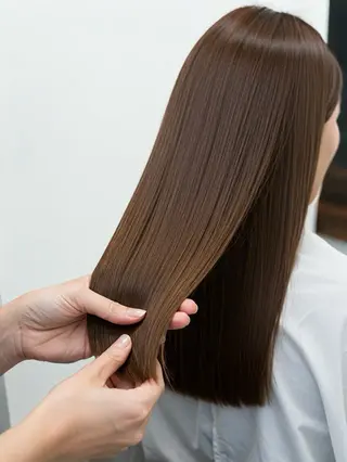 ロング MOLLASALON 浅香山店所属・髪質改善カラー 縮毛矯正🤍辻桃加のヘアスタイル