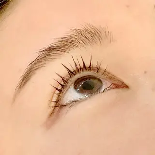 パーマ ビューティースペースオー所属・ビューティースペース オーのマツエク・マツパデザイン