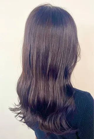 セミロング カラー FLAGS YAMATOのヘアスタイル