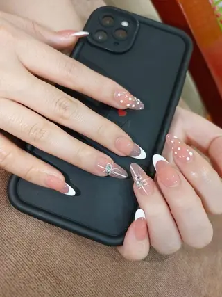 ネイル Minette nailHuongのネイルデザイン