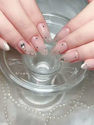 ネイル Arowa 伊田のネイルデザイン