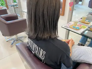 ミディアム カラー 鈴木 翔梧のヘアスタイル