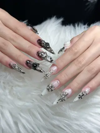 ネイル Julli NailStudioのネイルデザイン
