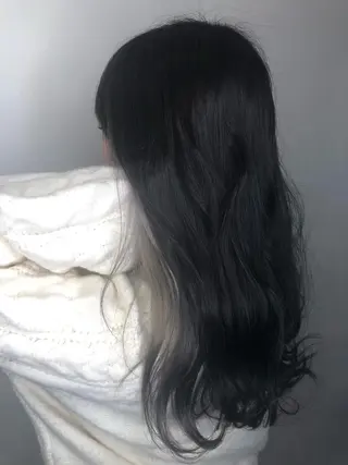 ロング 艶髪職人 山本隼正のヘアスタイル