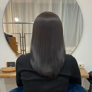 カラー Ayumi アユミのヘアスタイル