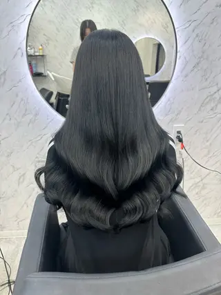 ロング カラー 遠藤沙也加 /レイヤーカットのヘアスタイル