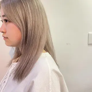 ミディアム カラー silo所属・silo MOKA 顔周りカット🦦のヘアスタイル