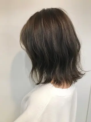 ミディアム カラー ベージュカラー🤎 鈴木サトミのヘアスタイル