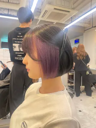 ショート カラー 🩵透明感カラー× 縮毛ボブ🩵のヘアスタイル