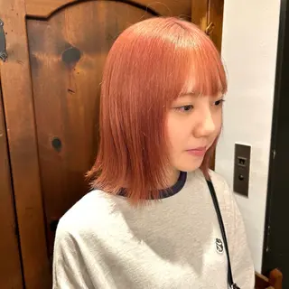 ミディアム カラー écouter所属・ショート/ウルフ ハイトーン/カイセイのヘアスタイル