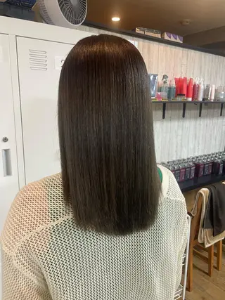 セミロング アンククロス横浜関内店所属・ブリーチカラーカット /miinaのヘアスタイル