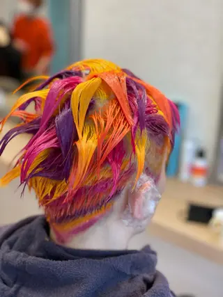 ショート カラー メンズ 髪質改善×ハイトーン 中田啄也のヘアスタイル