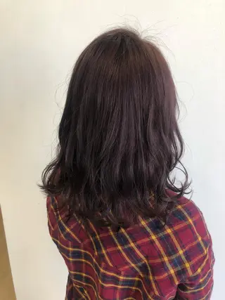 セミロング カラー 足立 小百合のヘアスタイル