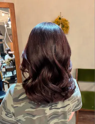 カラー Hairruup Aru design works所属・新垣 心都のヘアスタイル