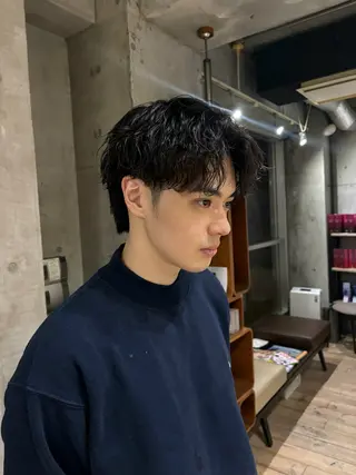 ミディアム パーマ メンズ fifth 庄子愛彩のヘアスタイル