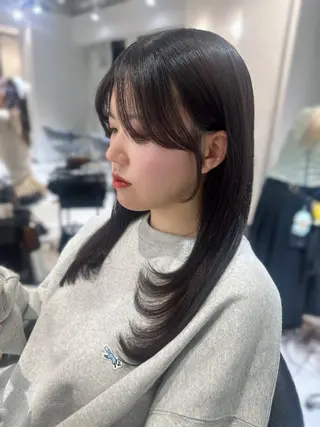 ロング ハイトーン/ミルク ティー🤍reinaのヘアスタイル