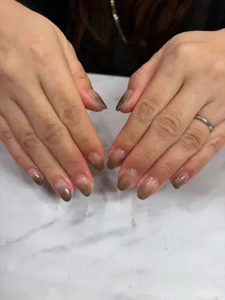 ネイル ネイルサロンエーナインイオンモール苗穂店所属・K Mariのネイルデザイン